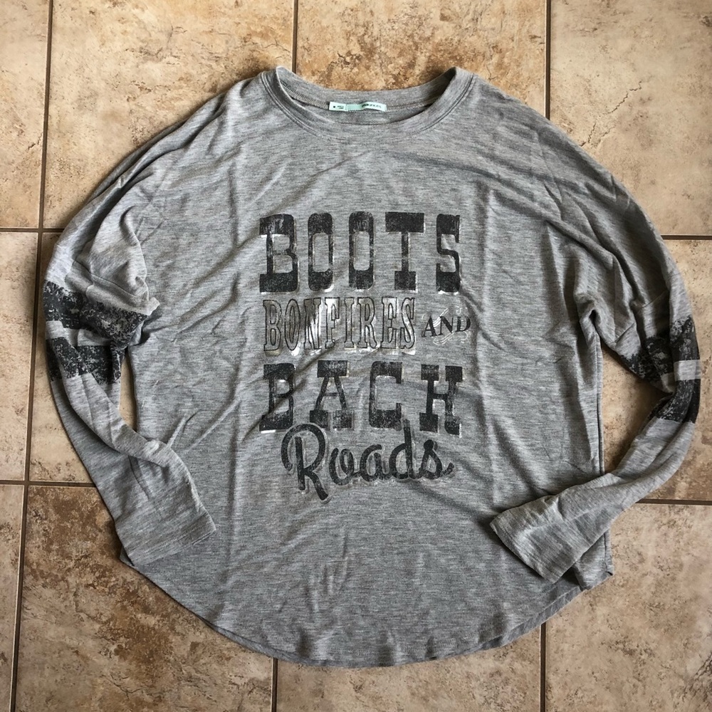 Maurices Long Sleeve Graphic Print Tee “BOOTS BONFIRES AND BACK ROADS” - Picture 4 of 5